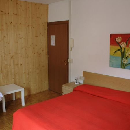 Albergo Della Posta Клузоне Екстериор снимка