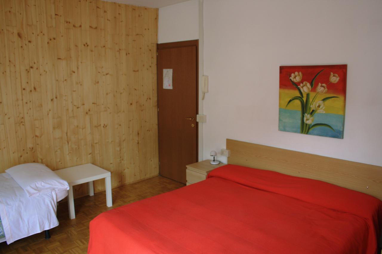 Albergo Della Posta Клузоне Екстериор снимка
